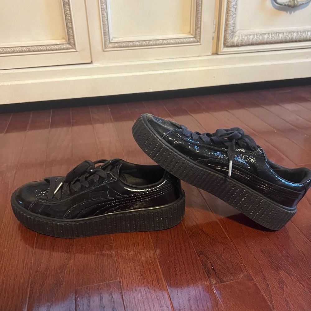 Puma Sneakers